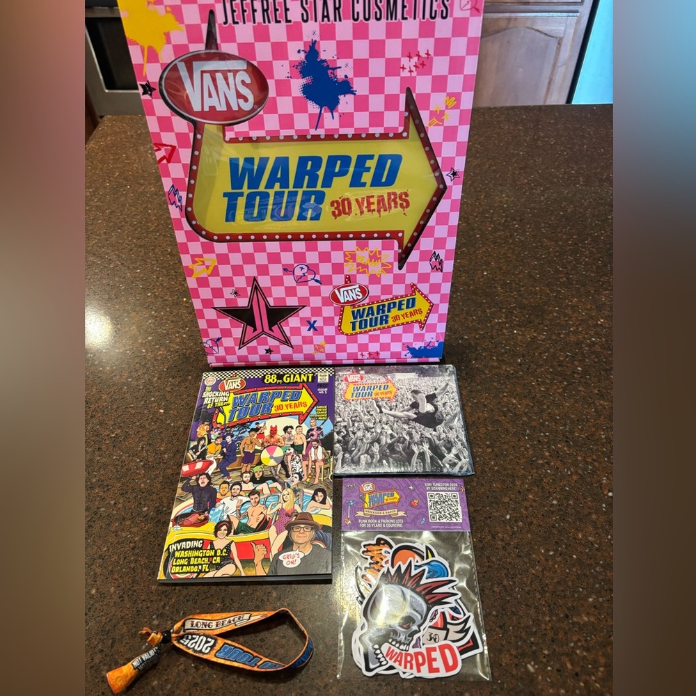 Vans Warped Tour 30 Years Mega Bundle